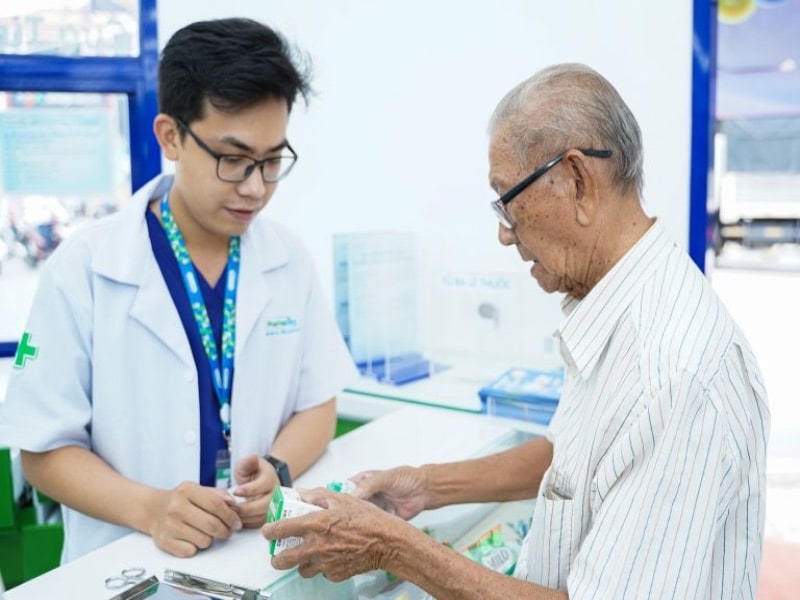 Chế độ đãi ngộ và lương dược sĩ tại nhà thuốc Pharmacity